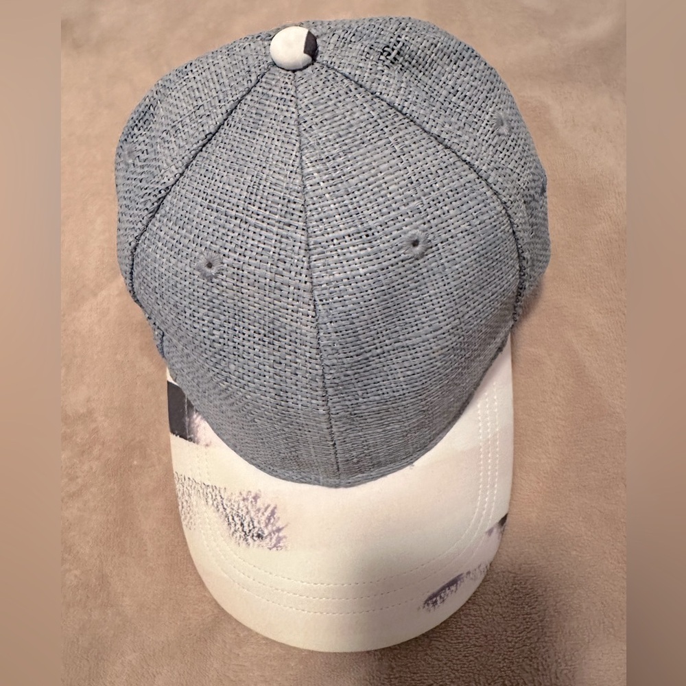 Lulu lemon Stylish Gray and Cream Men's Cap
